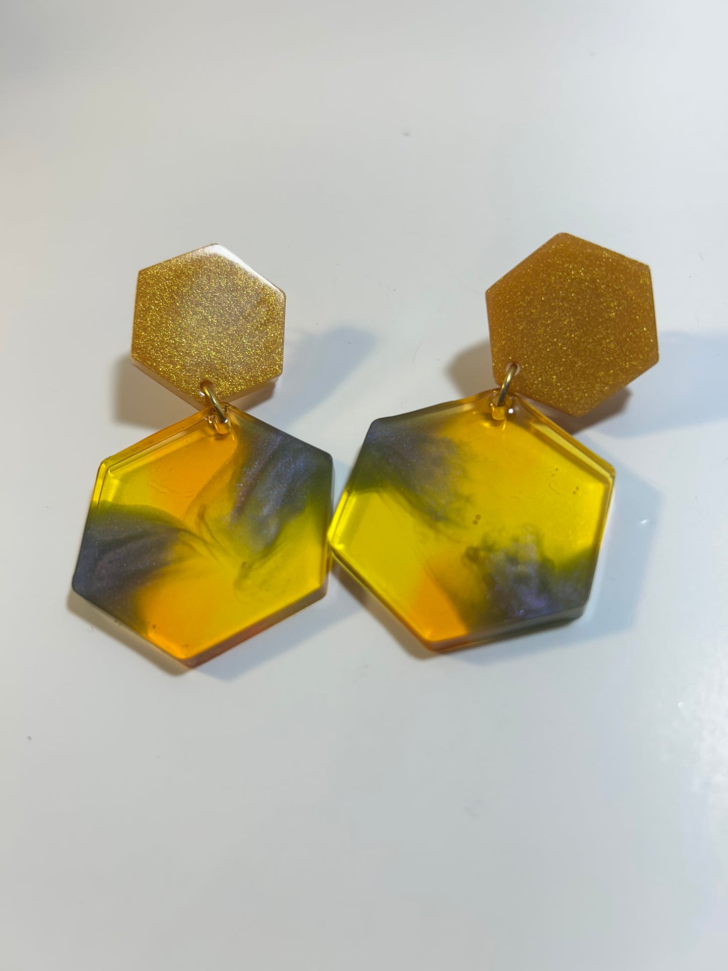 Double hexagon earring with multicolor