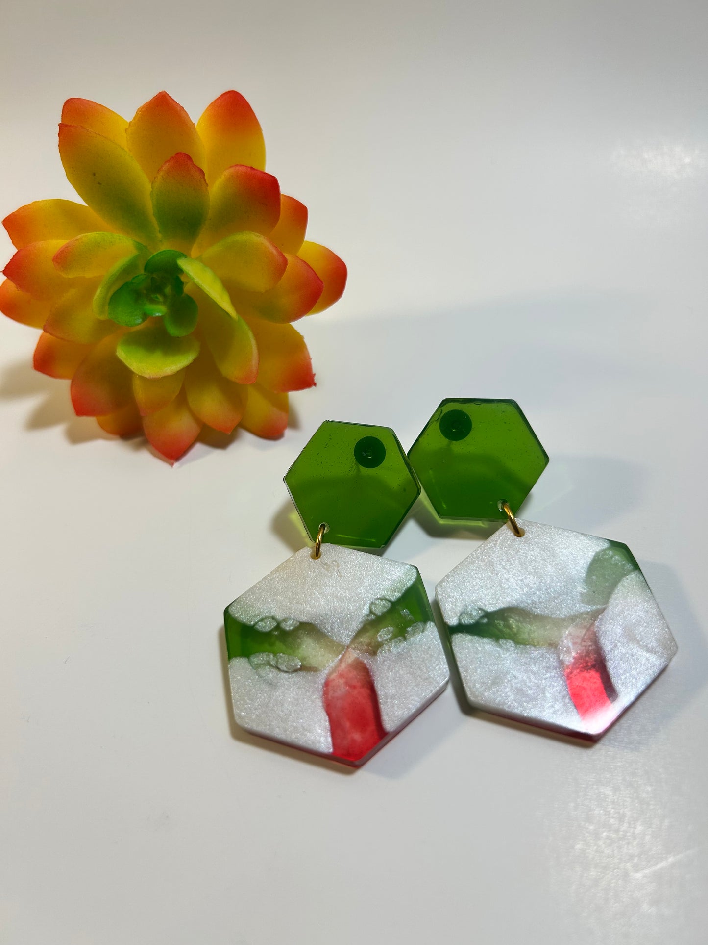 Double hexagon earring with multicolor