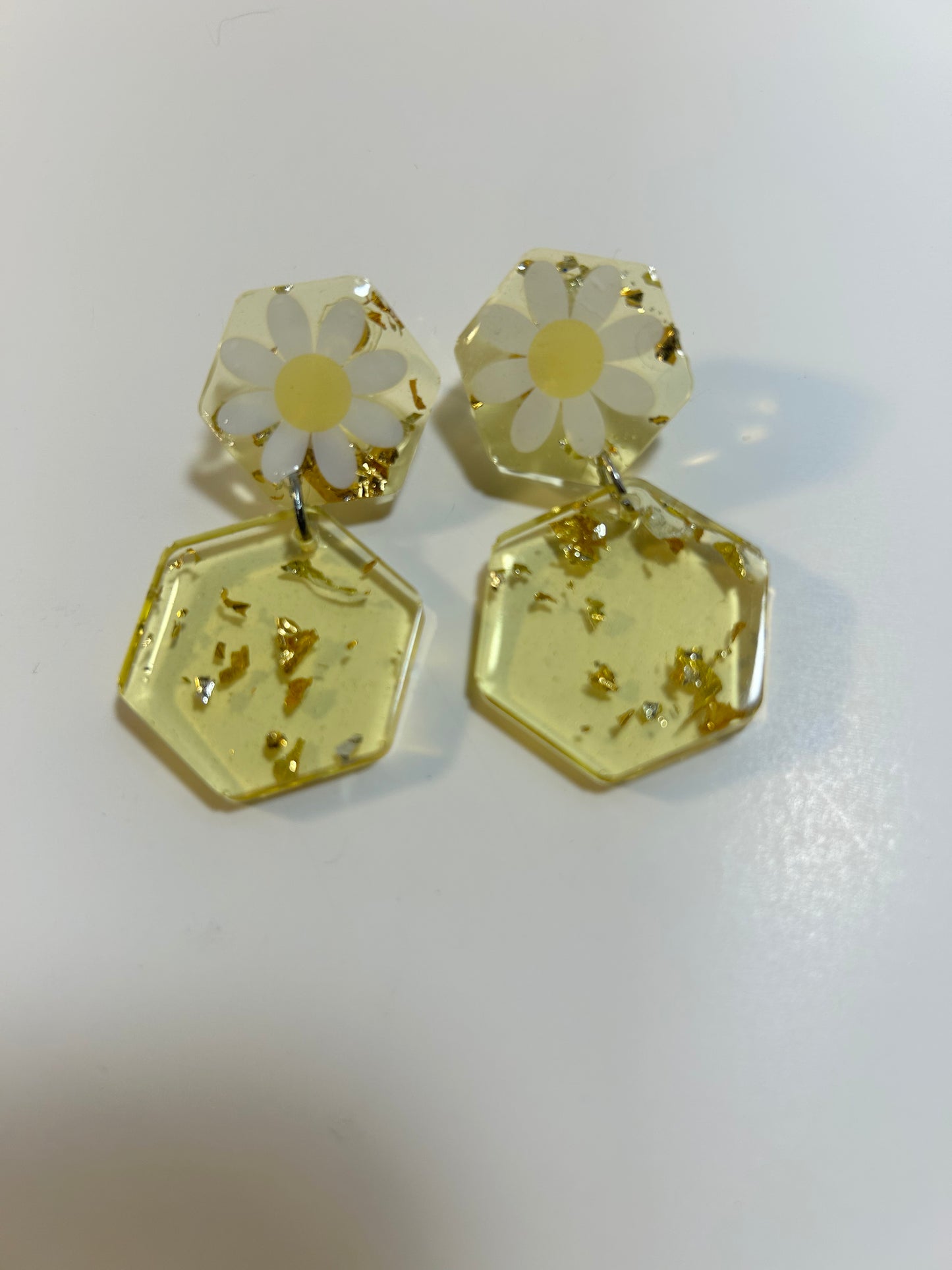 Double hexagon earring with multicolor