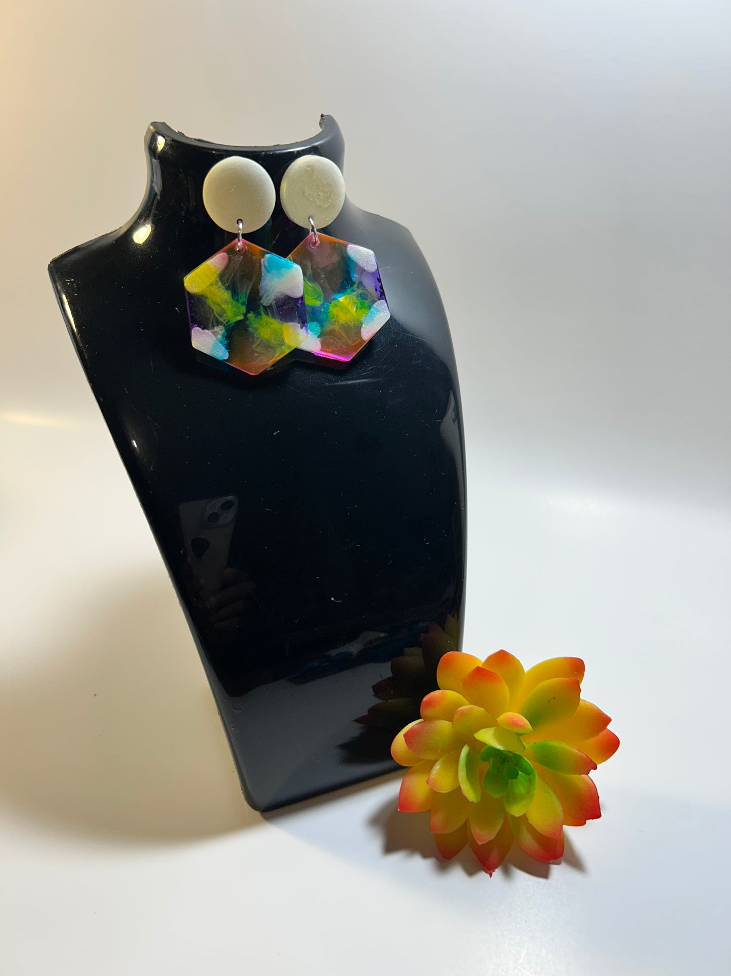 Double hexagon earring with multicolor