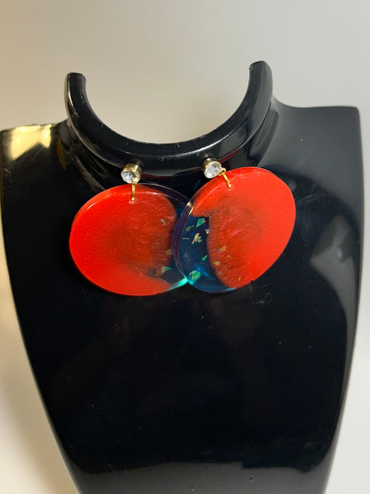 Red and blue circular earring