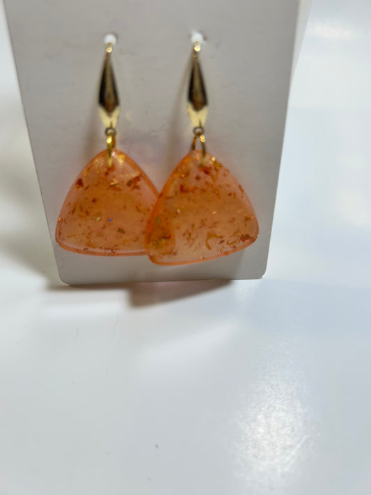 peach flakes triangle